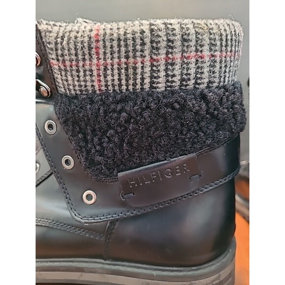 Tommy Hilfiger Womens 9M Dyan Lace Up Fold Ankle Boot Black Faux Leather - Picture 9 of 10